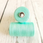 Miętowe nici uniwersalne 1000y 