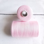 Różowe (jasnoróżowe) nici uniwersalne 1000y  